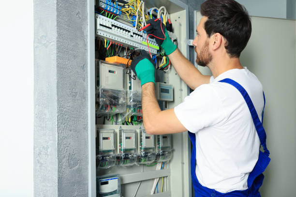 Best Circuit Breaker Repair  in Monticello, IL