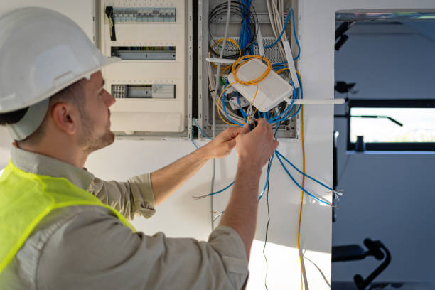 Best Electrical Contractors for Businesses  in Monticello, IL